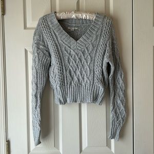 ✨2/$30 American Eagle Cropped Sweater